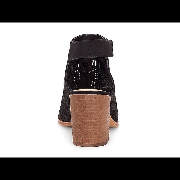 Vince Camuto - KEANNIE SANDAL - Picture 2 of 7